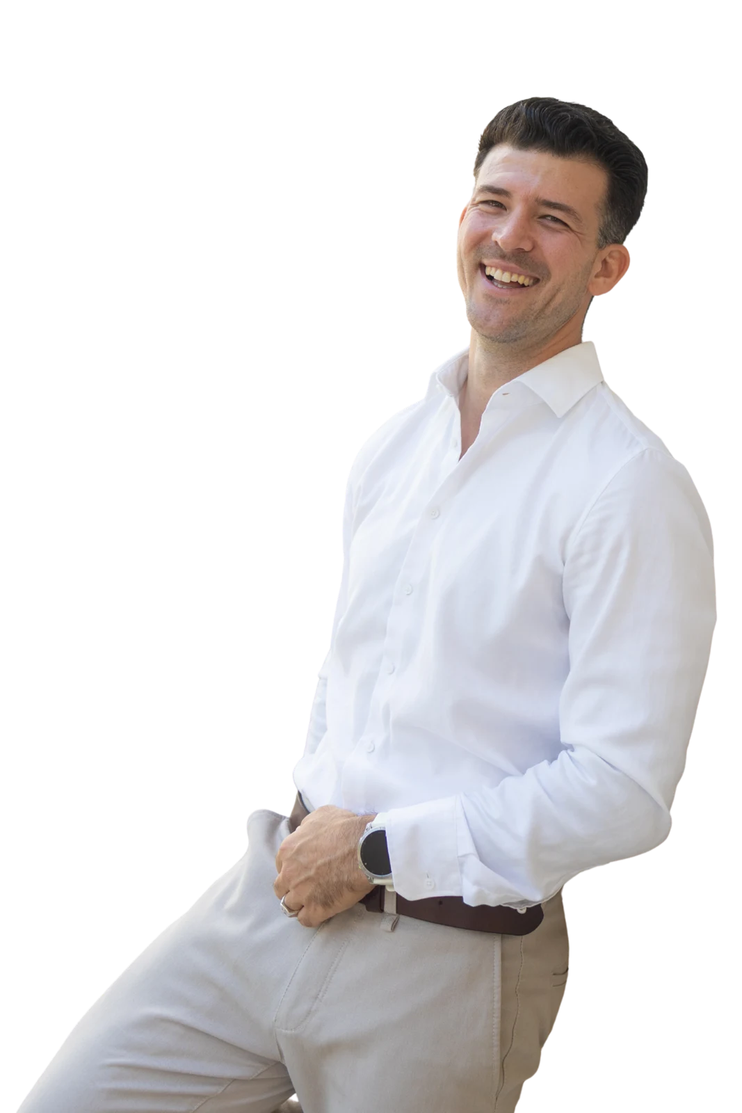 Eric Smith lächelt im weißen Hemd